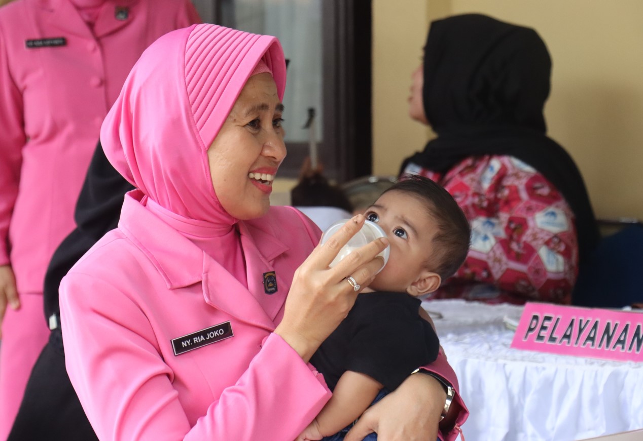 Sambut Hari Jadi Ke-73, Bhayangkari Cabang Kota Banda Aceh Gelar Bakti Kesehatan Gratis