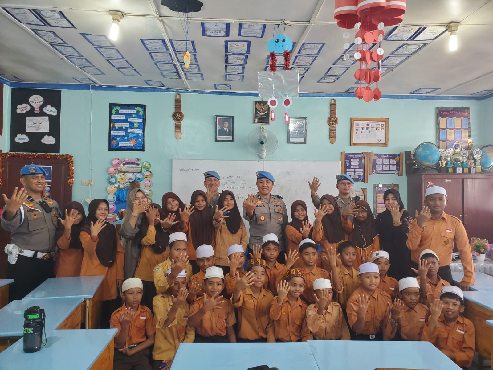 Propam Polresta Banda Aceh Wujudkan Polisi Sahabat Anak - Tribratanews Polresta Banda Aceh