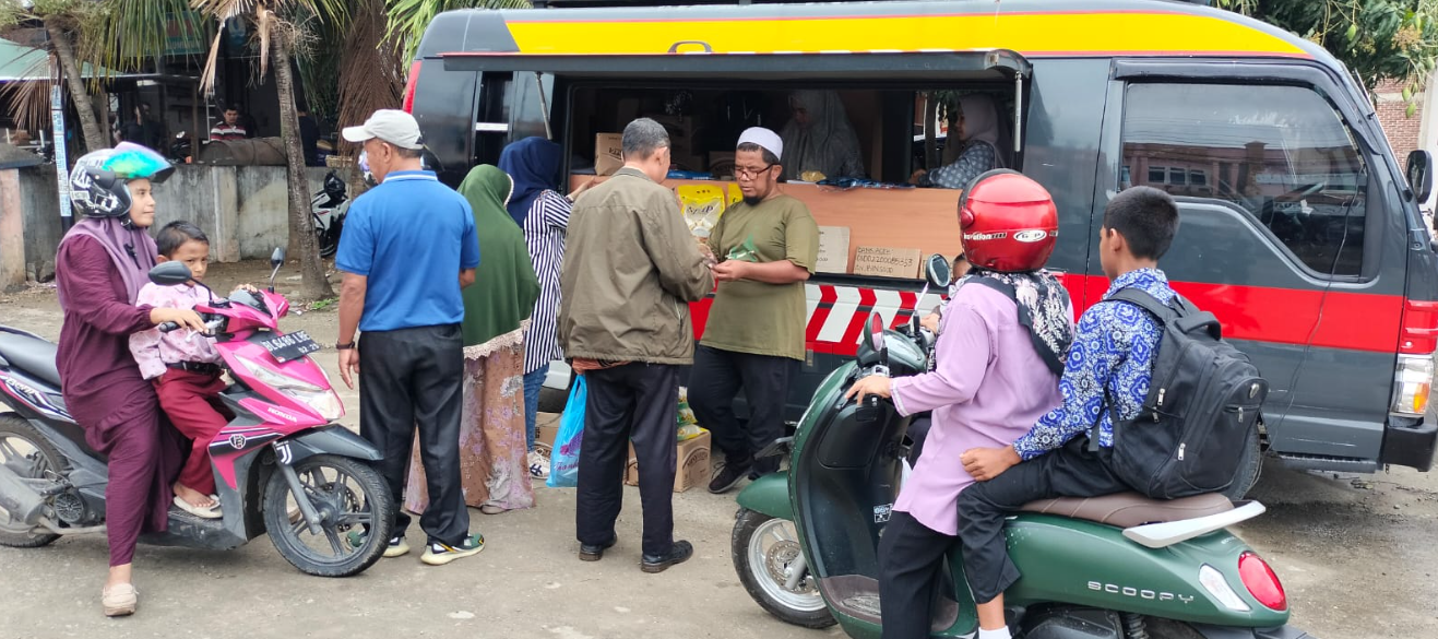 Pasar Murah Polresta Banda Aceh di Krueng Barona Jaya di Serbu Warga, 2,5 Ton Beras Ludes