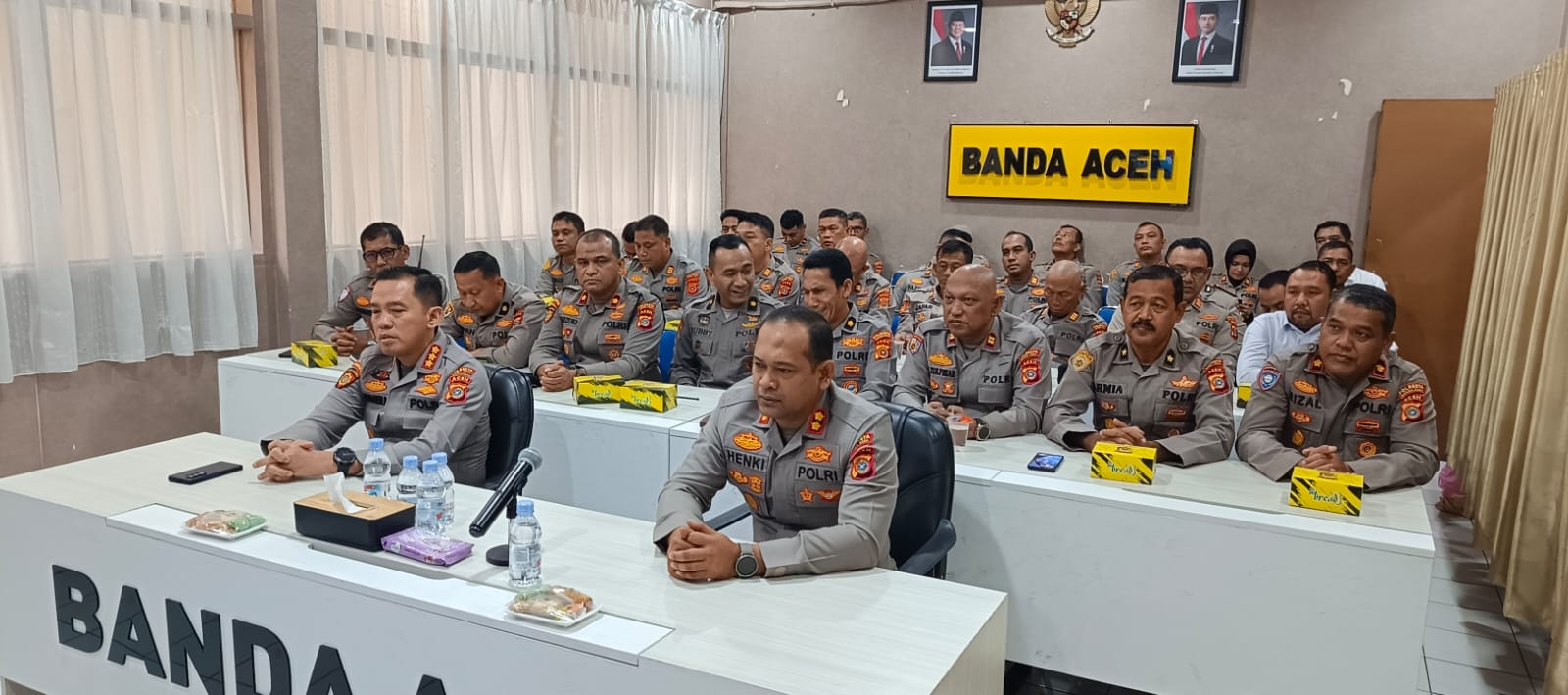 Pejabat Polresta Ikuti Zoom Meeting Taklimat Awal Audit Kinerja Itwasda Tahap II Tahun 2025 - Tribratanews Polresta Banda Aceh