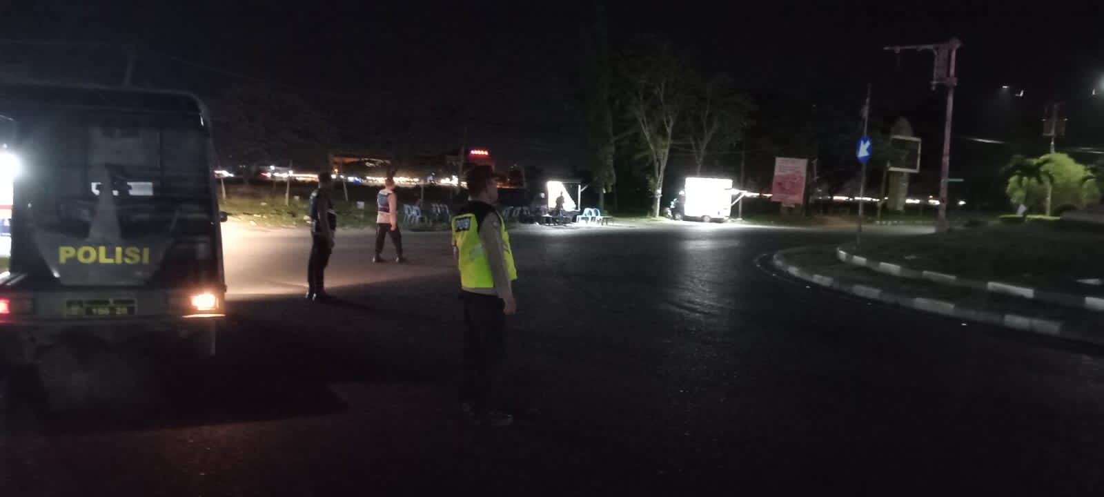 Rawat Harkamtibmas,Personel Polresta Banda Aceh Laksanakan Patroli Dan Sampaikan Pesan Kamtibmas Kepada Masyarakat