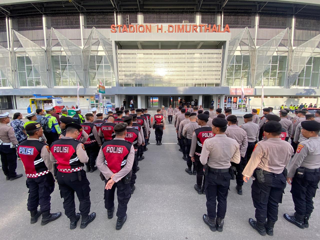 Polresta Banda Aceh Pertebal Pengamanan Persiraja Lawan Persekat 