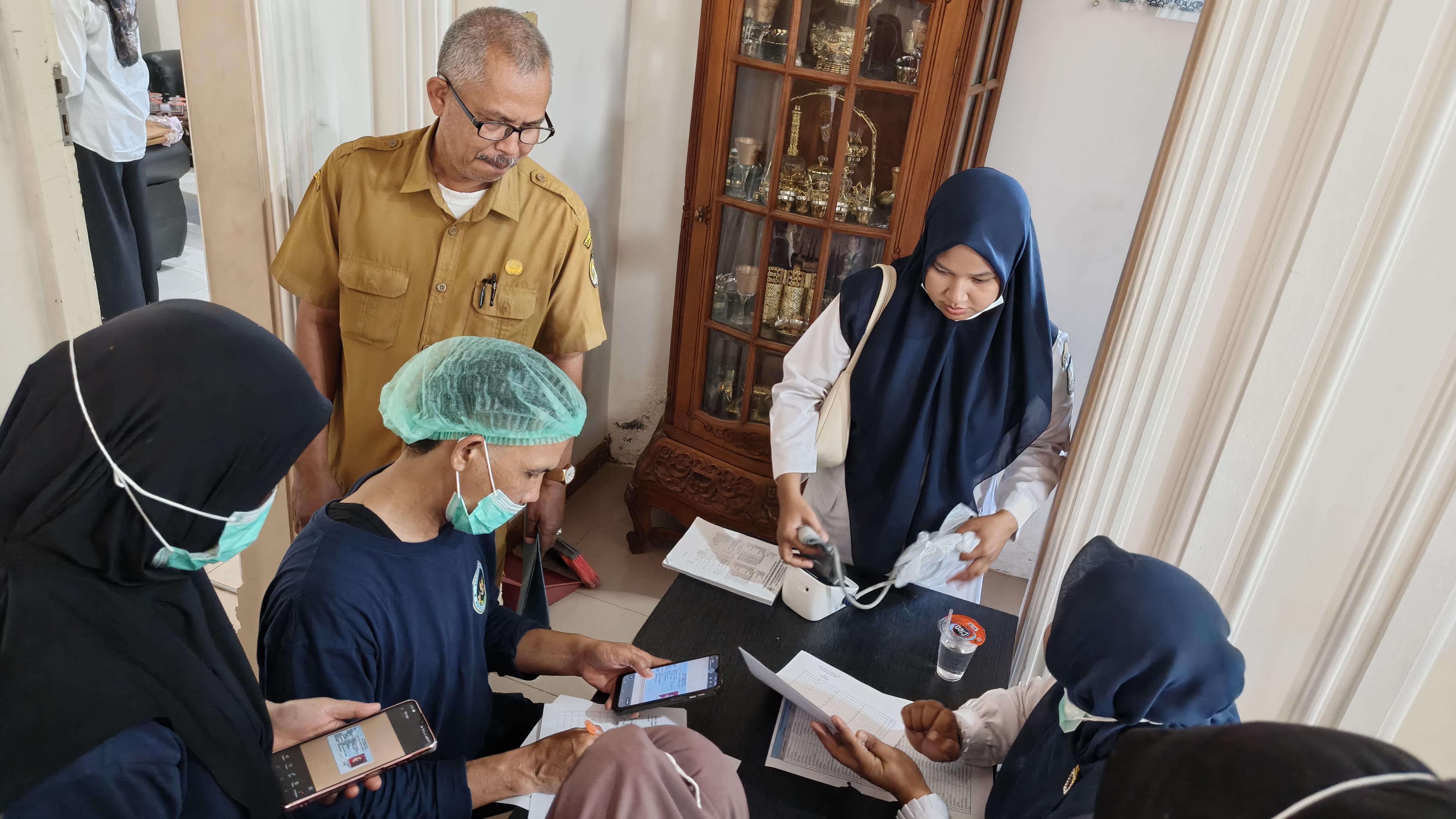 Dinkes Banda Aceh Periksa Kesehatan Petugas SPPG Polri 