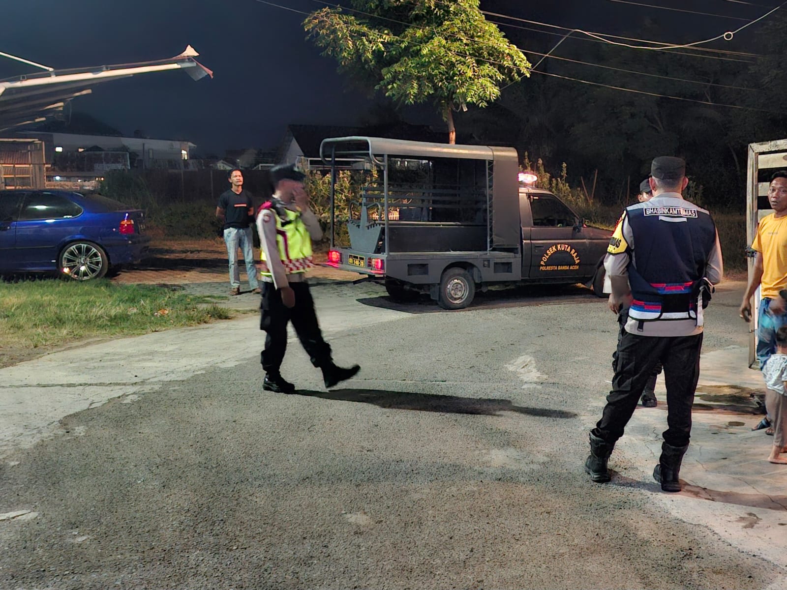 Hadirkan Rasa Aman, Polsek Jajaran Polresta Gencarkan Patroli Malam di Wilayah Hukumnya - Tribratanews Polresta Banda Aceh