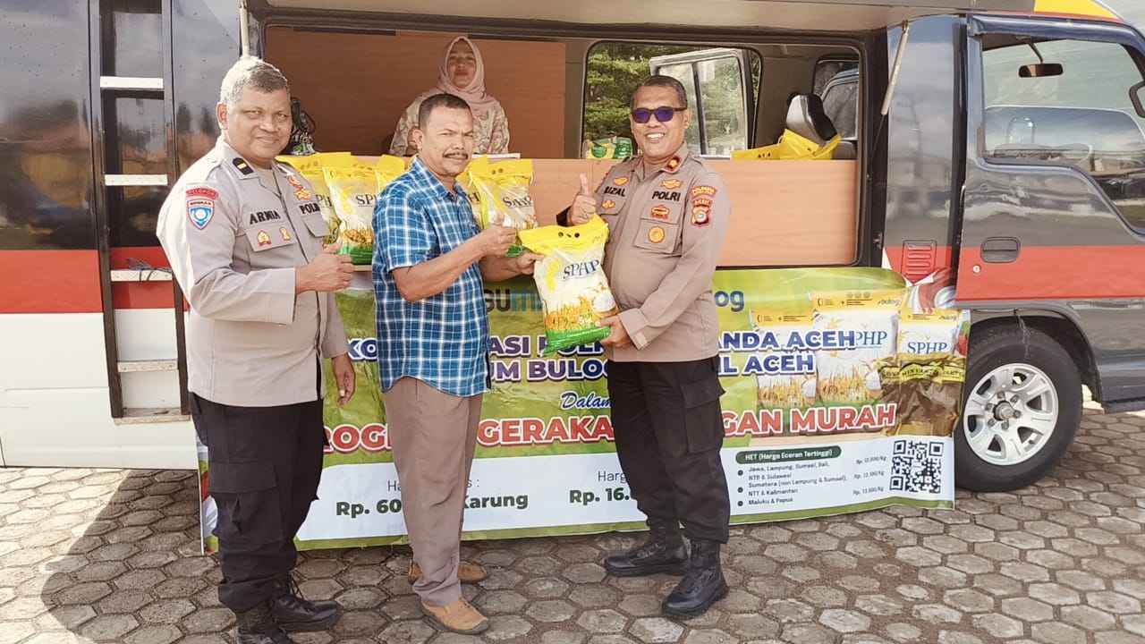 Polresta Gelar Pasar Murah di Tungkop, 4 Ton Beras Habis Untuk Warga
