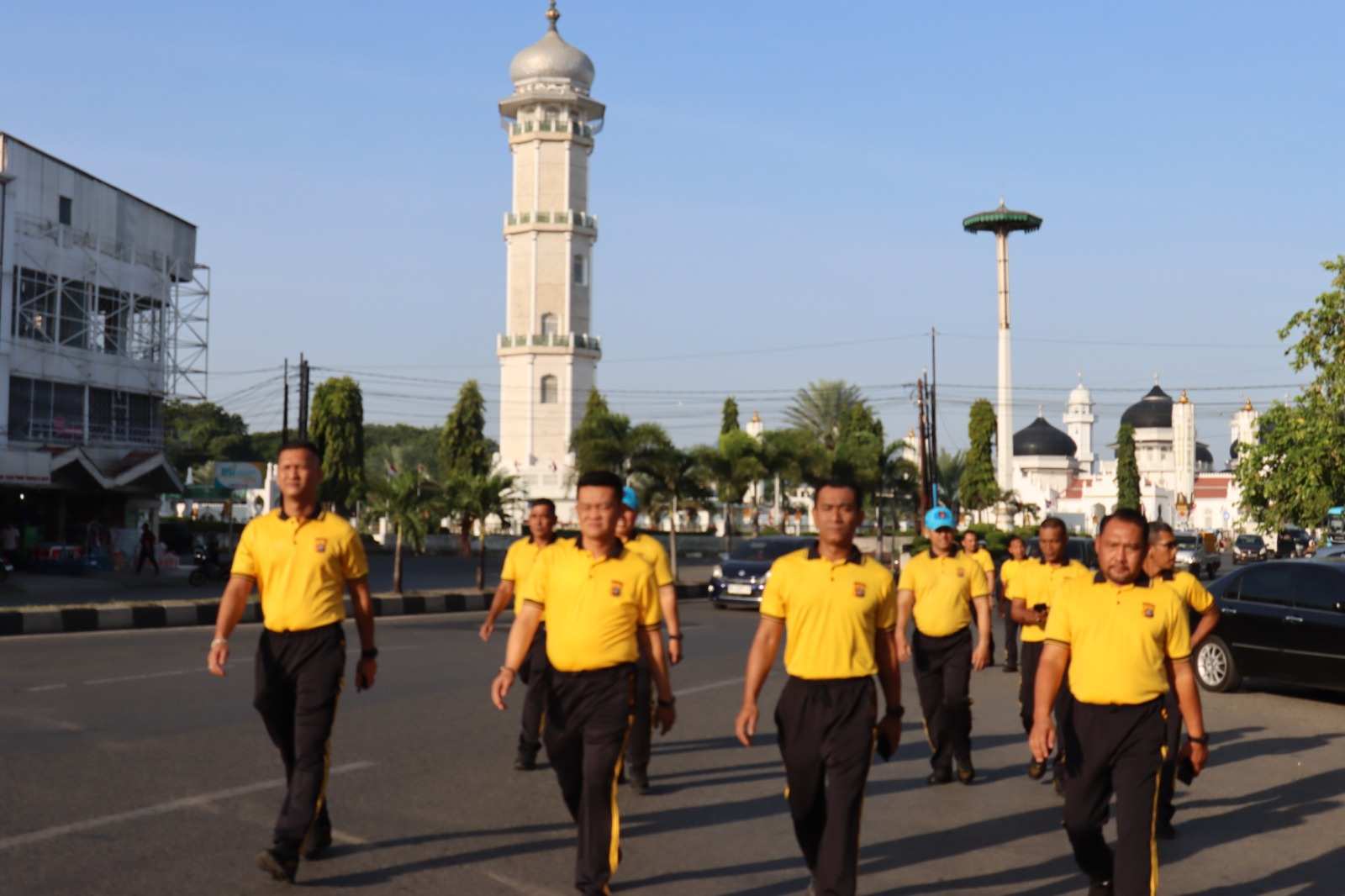 Kapolresta Banda Aceh Jalan Santai Bersama Personel, Sarana Silaturrahmi di Pagi Hari