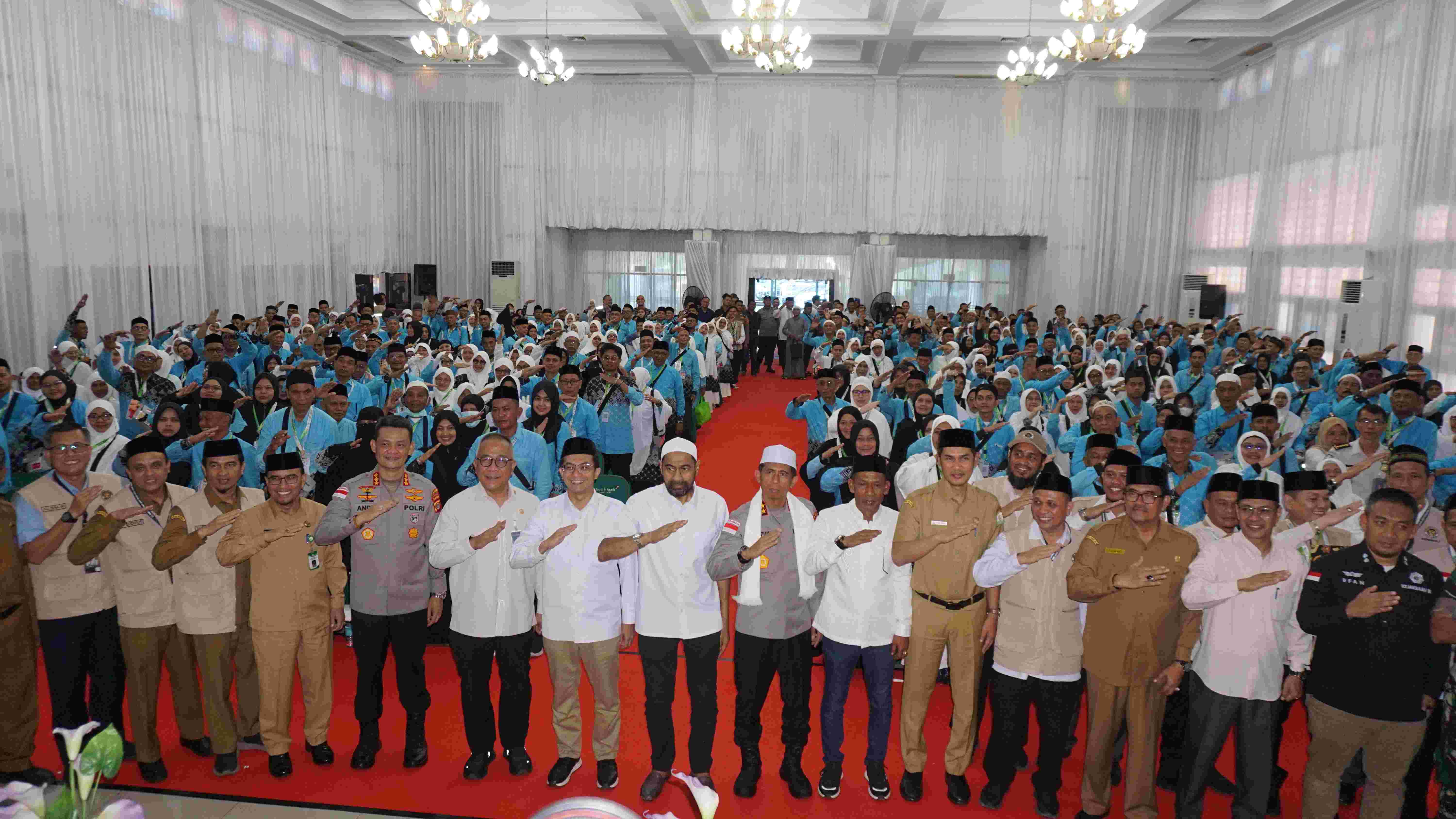 Kapolresta Banda Aceh Hadiri Pelepasan Calon Jamaah Haji Kloter 1 