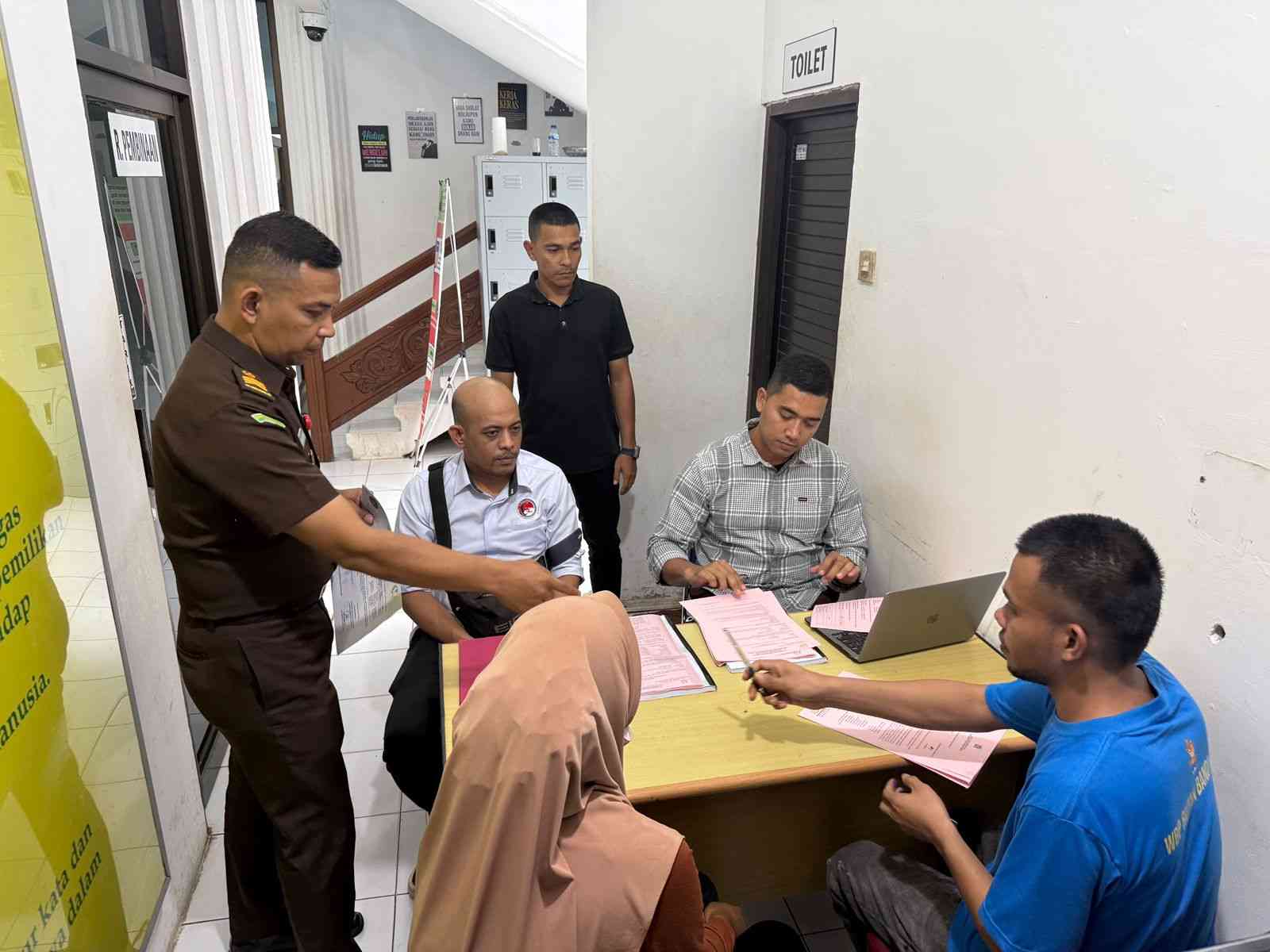 Dua Pengguna Narkotika Sabu Diserahkan ke Jaksa Oleh Penyidik Polresta Banda Aceh