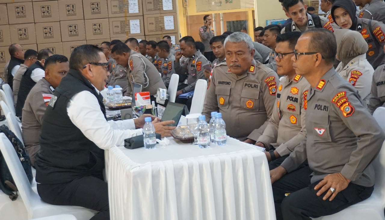 Bertempat di Meuligoe Rastra Sewakottama Polresta, Tiga Polres Jajaran Polda Aceh Ikuti Audit Kinerja Itwasum Polri Tahap II - Tribratanews Polresta Banda Aceh