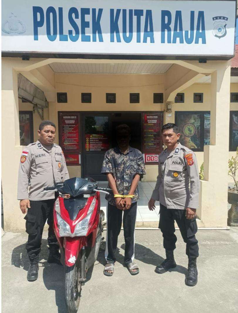 Polsek Kuta Raja Amankan Terduga Pelaku Curanmor, Diduga Kerap Menginap di Rumah Korban - Tribratanews Polresta Banda Aceh
