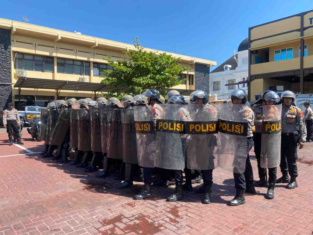 Ditsamapta Polda Aceh Lakukan Supervisi di Polresta, Peragaan Dalmas Wujud Pelayanan Humanis dalam Pengamanan Aksi Unjuk Rasa