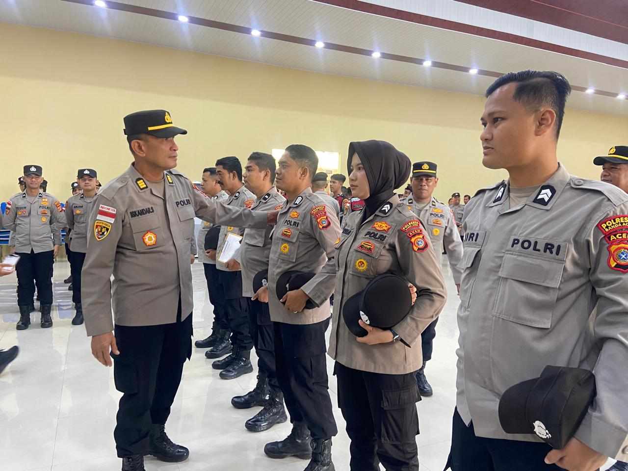 Sipropam Bersama PJU Polresta Banda Aceh Periksa Sikap Tampang Personel Saat Apel Pagi - Tribratanews Polresta Banda Aceh