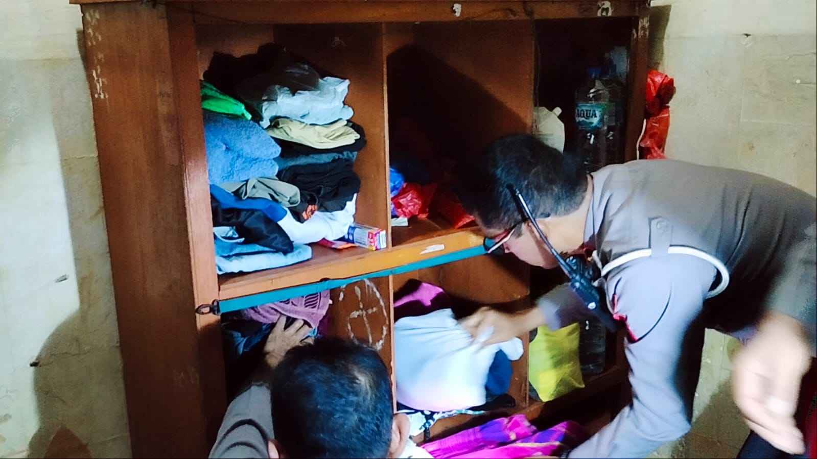 Pejabat Utama Polresta Banda Aceh Geledah Rumah Tahanan, Tidak Ditemukan Barang Terlarang - Tribratanews Polresta Banda Aceh