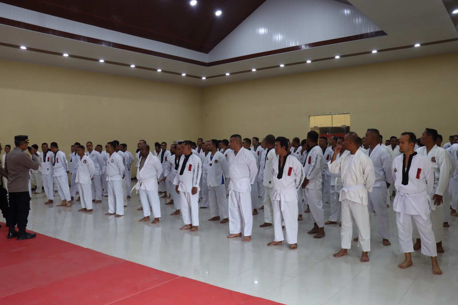 152 Personel Polresta Banda Aceh Ikuti Latihan Bela Diri Polri Jelang UKP - Tribratanews Polresta Banda Aceh