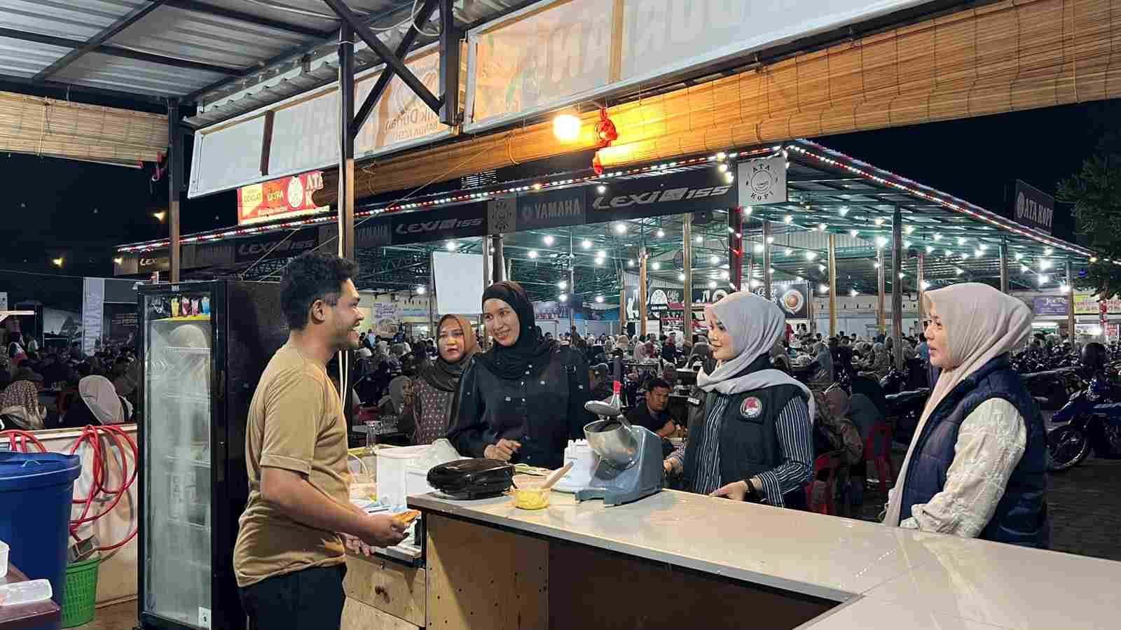 UKL I Polresta Banda Aceh Sambang Pusat Keramaian, Sampaikan Imbauan Kamtibmas - Tribratanews Polresta Banda Aceh