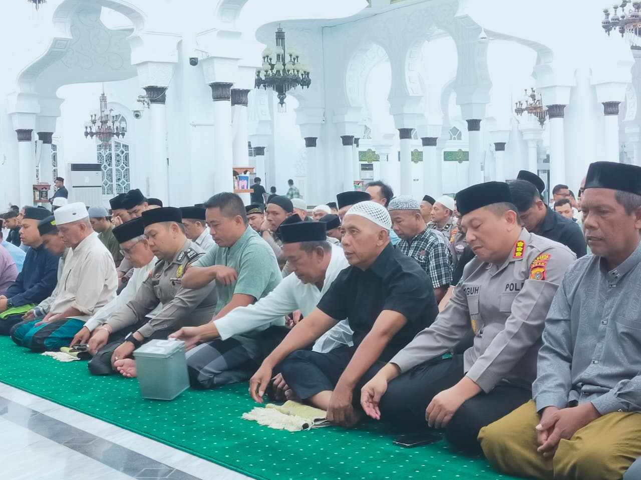 Kapolresta Banda Aceh Ajak Personel Ramaikan Safari Subuh di Akhir Pekan - Tribratanews Polresta Banda Aceh