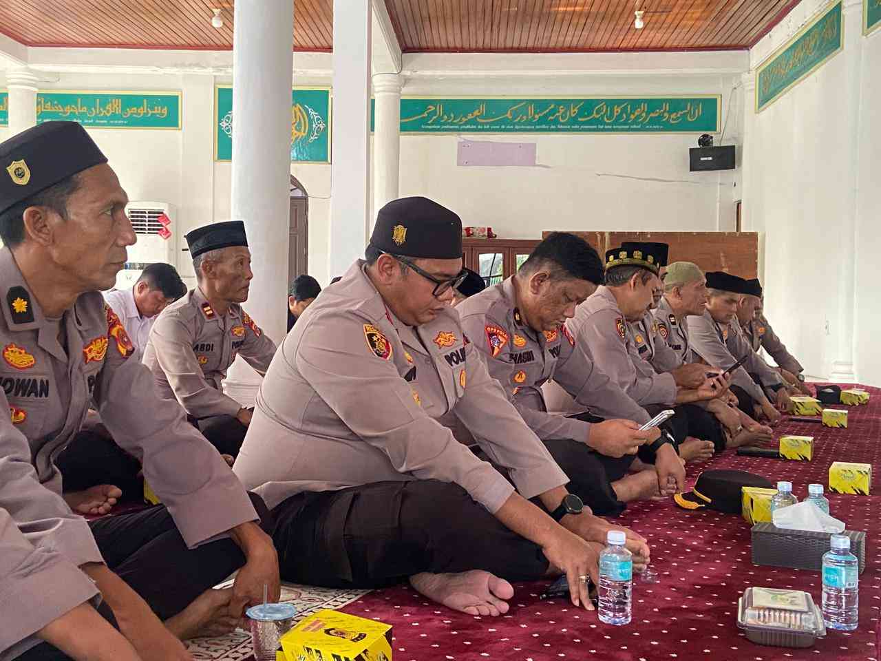Polresta Banda Aceh Ikuti Maulid Nabi Muhammad SAW melalui Hibryd dari Polda Aceh - Tribratanews Polresta Banda Aceh