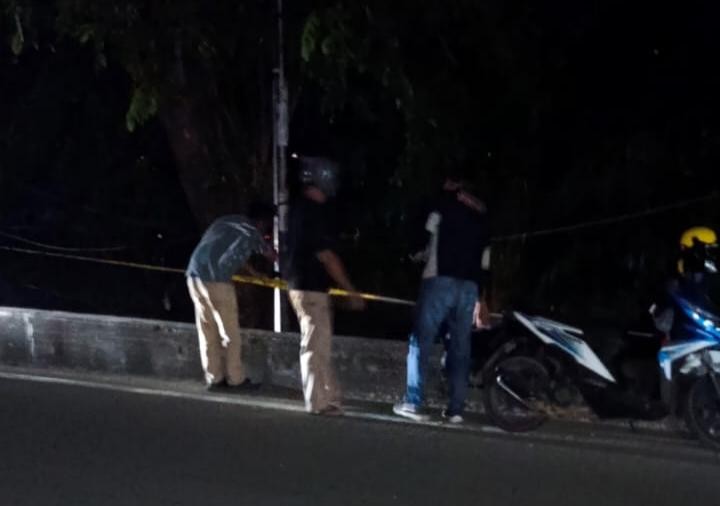 Diduga Mortir Sisa Konflik Ditemukan di Pinggir Krueng Aceh, Polisi Pasang Garis Polisi - Tribratanews Polresta Banda Aceh