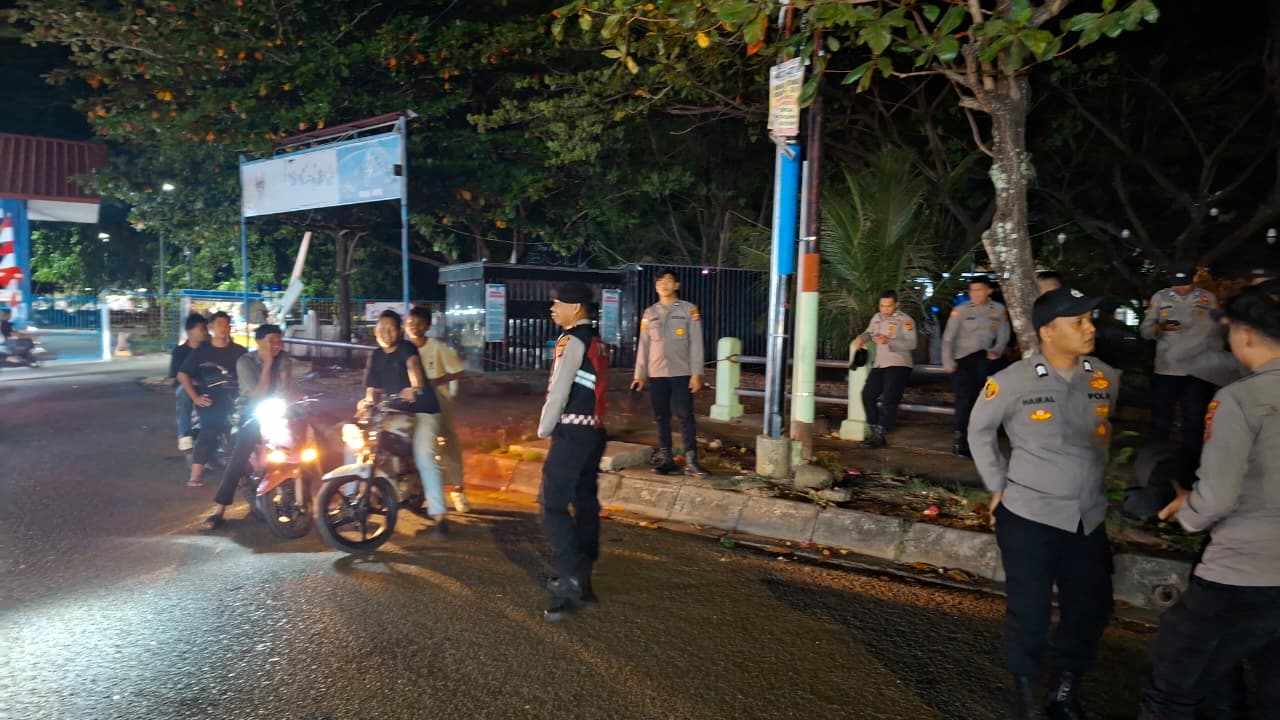 Pastikan Kota Aman, Polisi di Banda Aceh Gelar Patroli Malam Melalui UKL 4 - Tribratanews Polresta Banda Aceh