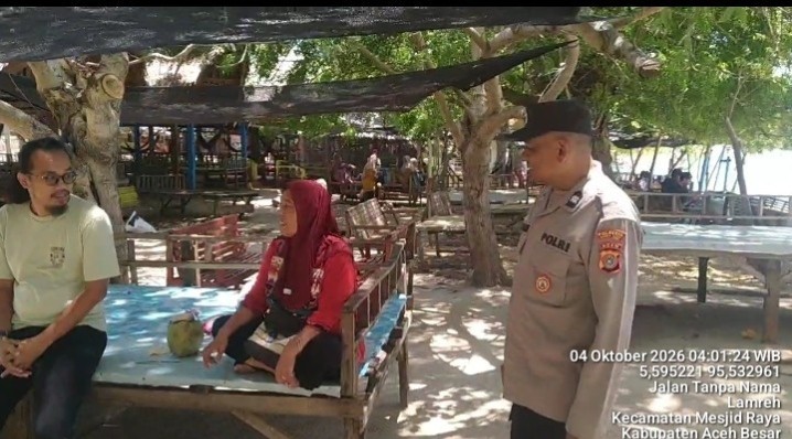 Patroli Pantai Pasir Putih Ditingkatkan, Polisi Imbau Pengunjung Waspadai Ombak Besar - Tribratanews Polresta Banda Aceh