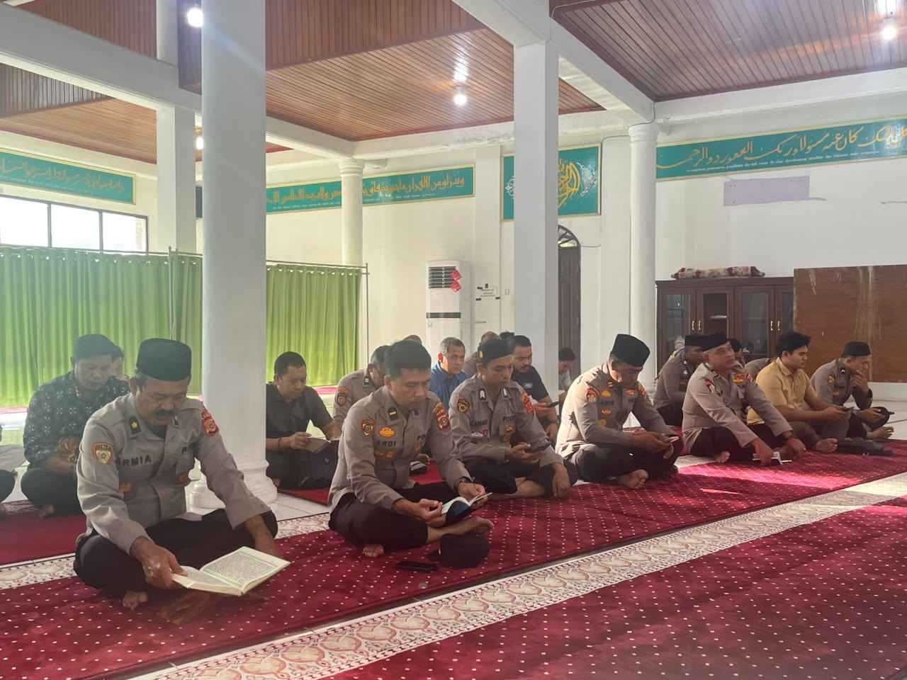 Polresta Banda Aceh Rutin Gelar Binrohtal, Bentuk Karakter Personel Berakhlak - Tribratanews Polresta Banda Aceh